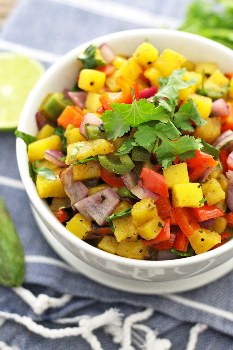 Grilled pineapple salsa