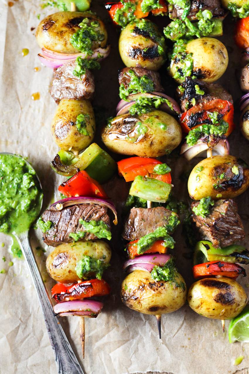 steak kabobs with potatoes, peppers and onions