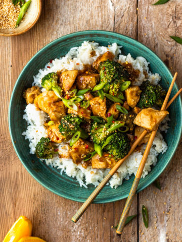 spicy orange chicken and broccoli over rice