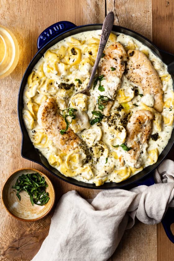 Cheese Tortellini with Chicken and Creamy Pesto Sauce Modern